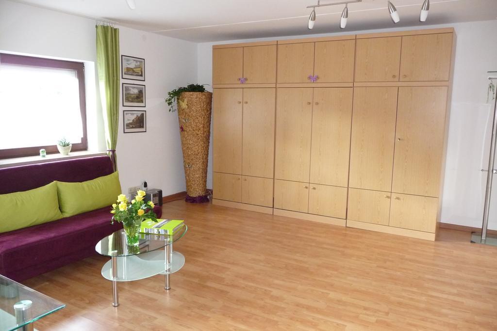 Ferienwohnung Renner ブルクハウゼン エクステリア 写真