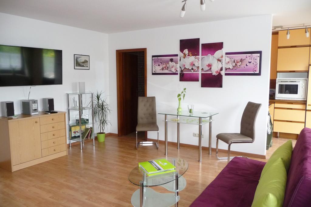 Ferienwohnung Renner ブルクハウゼン エクステリア 写真